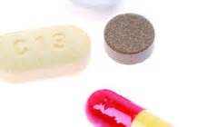 8月11号，公司员工积极参加2011年度献血