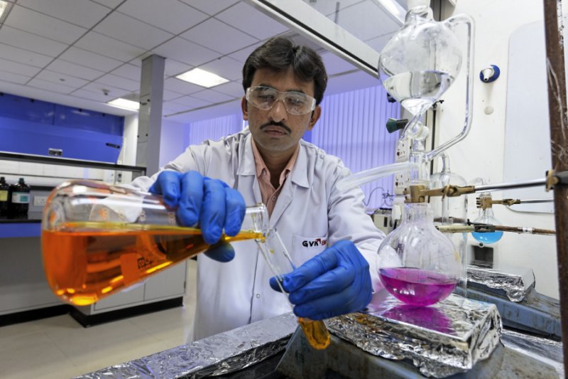 消息人士称，“十三五”已将医疗信息化、高性能医疗器械、生物医药确定为重点