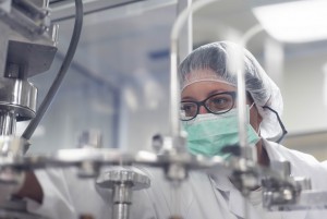 药品注册受理工作调整：12月1日起，凡由总局审评审批的注册申请均由总局受理